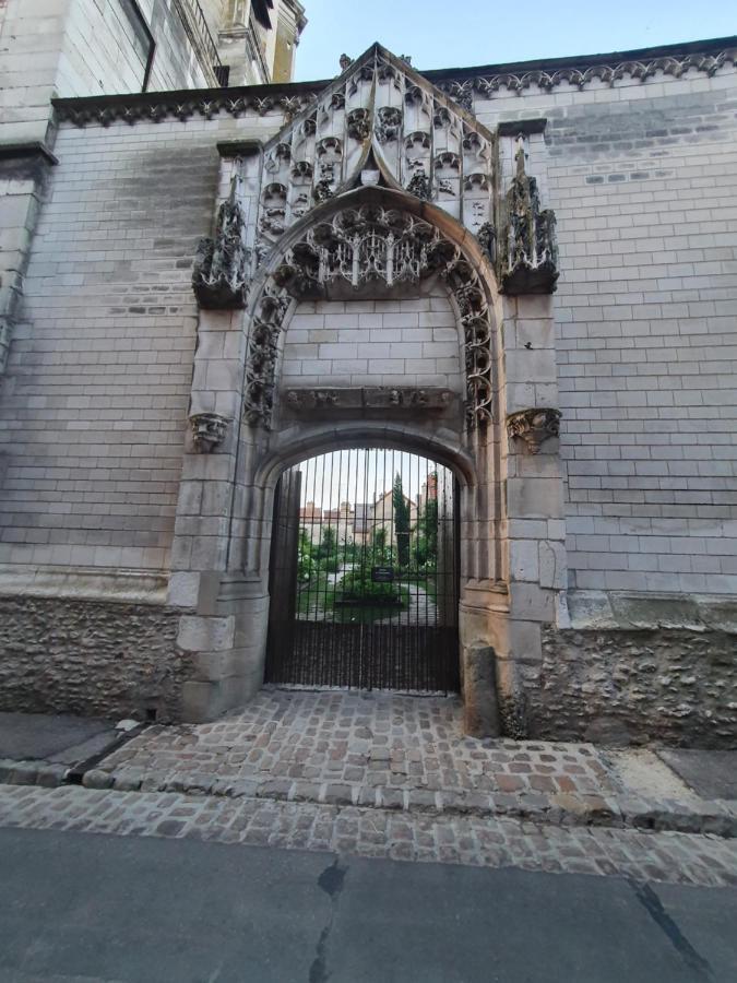 Le Logis Du Clocher トロワ エクステリア 写真